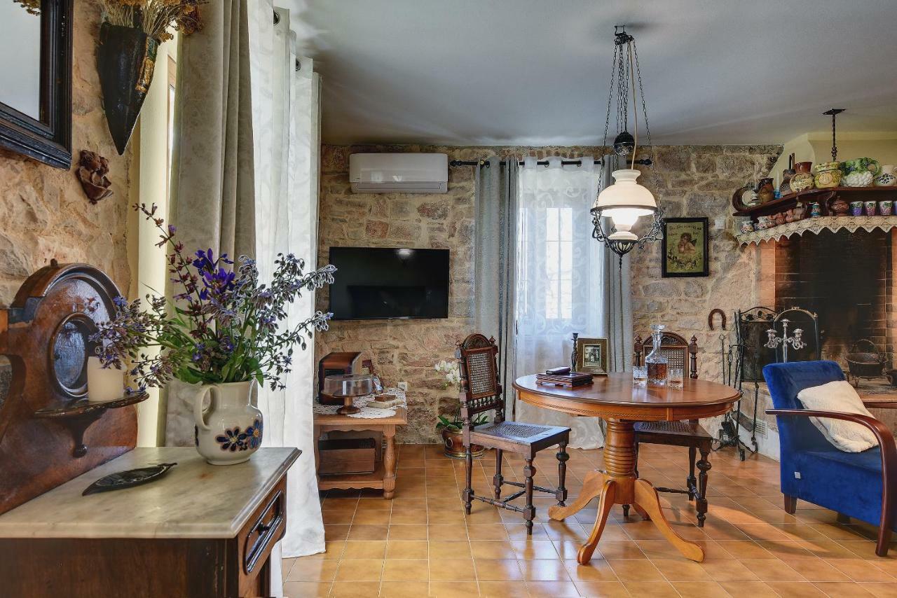 فيلا Palazzo 1812 كرينكا المظهر الخارجي الصورة