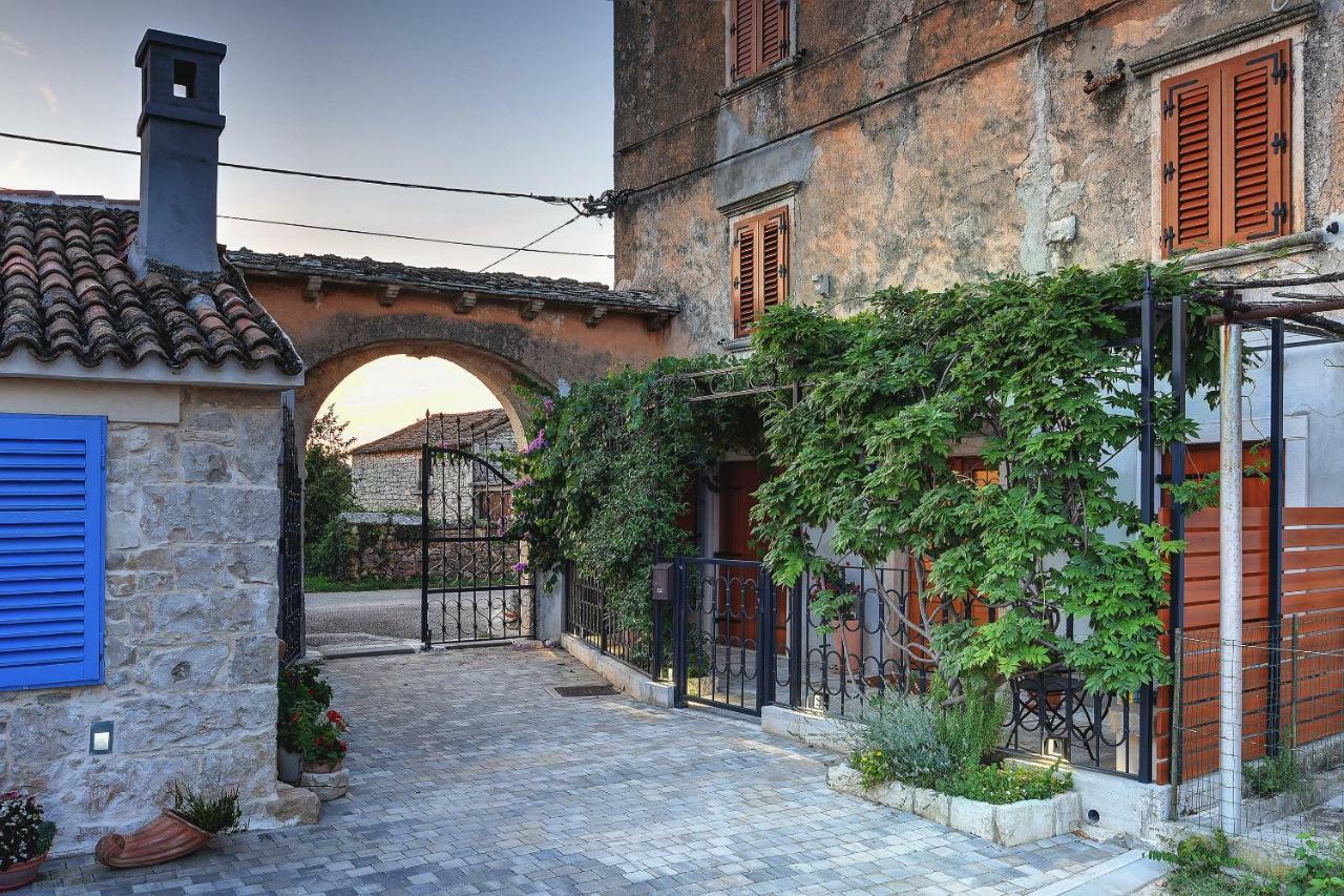 فيلا Palazzo 1812 كرينكا المظهر الخارجي الصورة